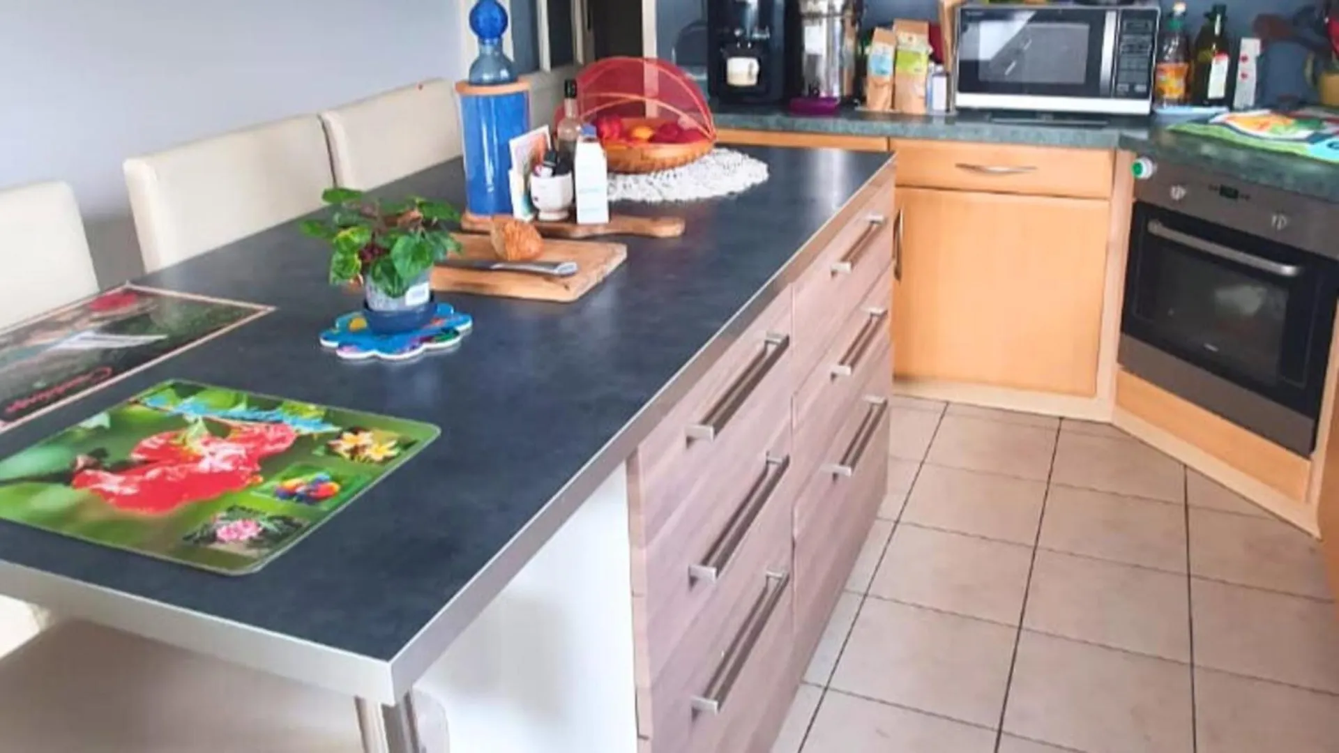 Kwatera prywatna Chambre Villa Sdb Privee, Parking, Wifi & Bureau Labarthe-sur-Leze Francja