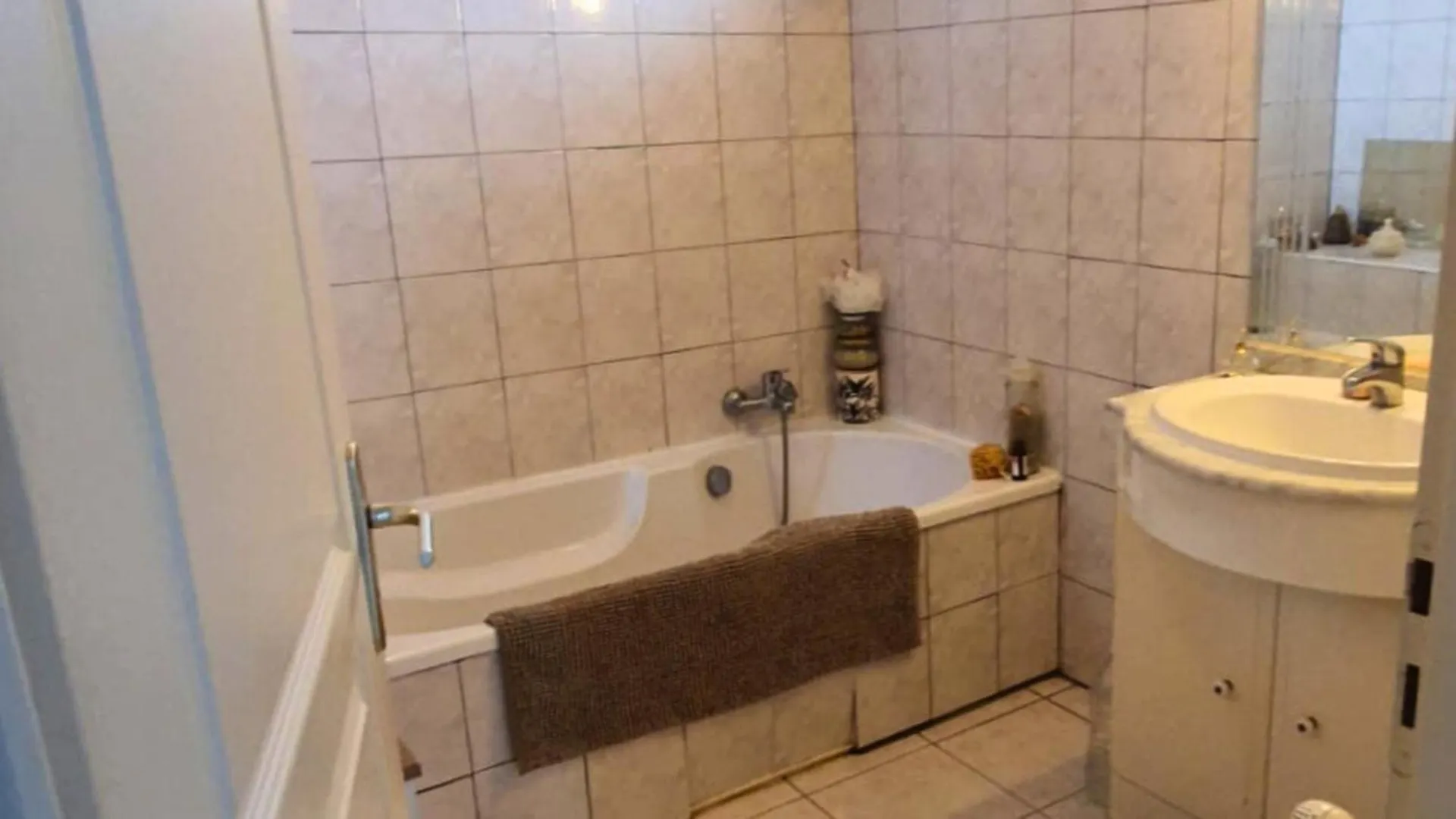 Chambre Villa Sdb Privee, Parking, Wifi & Bureau Labarthe-sur-Leze 0*,  Francja